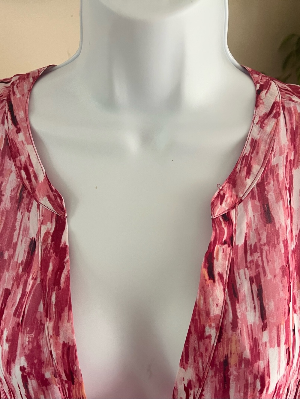 George Pink Abstract Print Split-Neck blouse - Picture 4 of 9